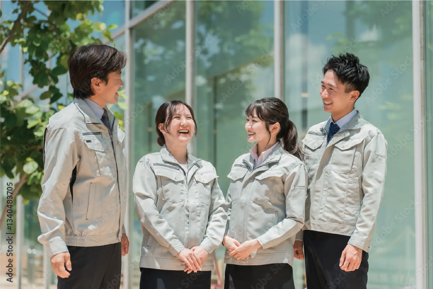 企業の会議・現場の様子